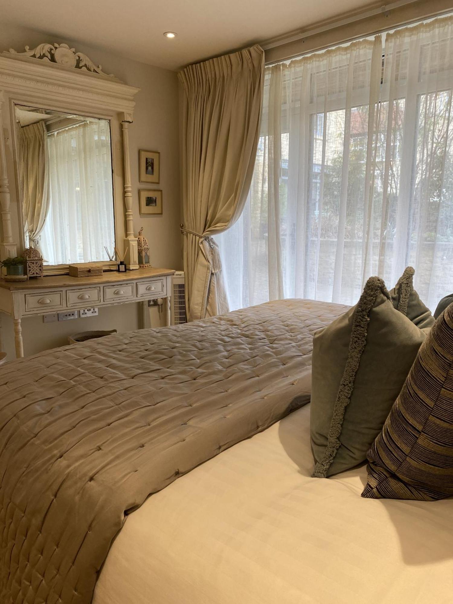Apartamento Walcot Yard With Parking, Bath Keys Exterior foto