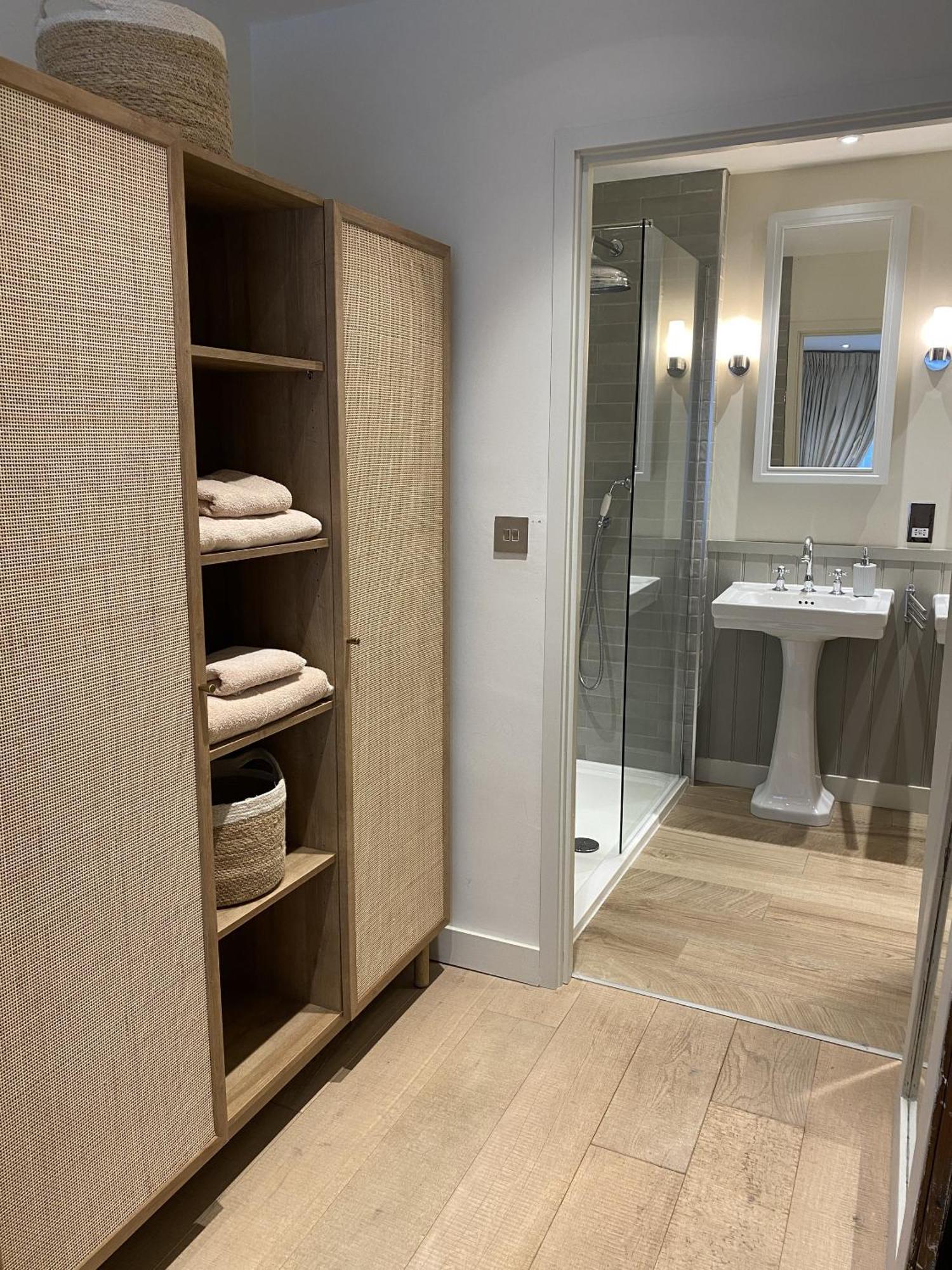 Apartamento Walcot Yard With Parking, Bath Keys Exterior foto