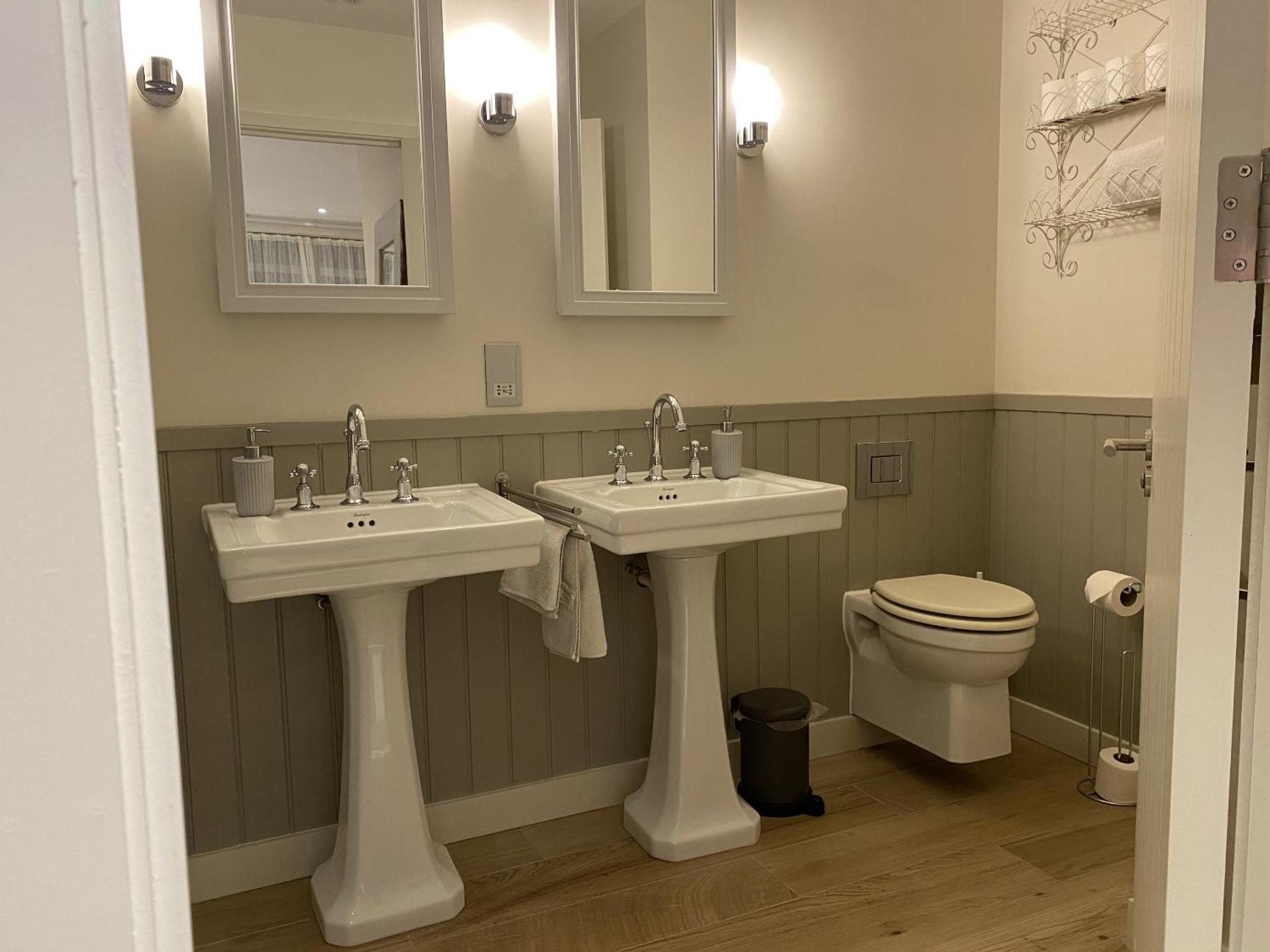 Apartamento Walcot Yard With Parking, Bath Keys Exterior foto